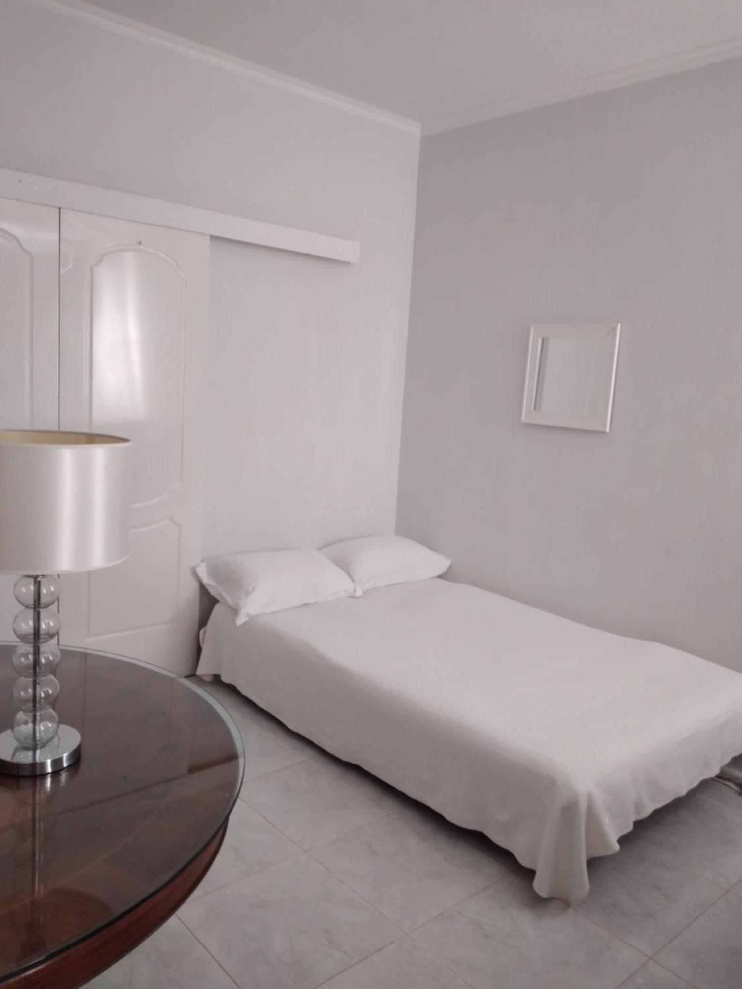 Appartamento Peaceful Oasis Atene Esterno foto